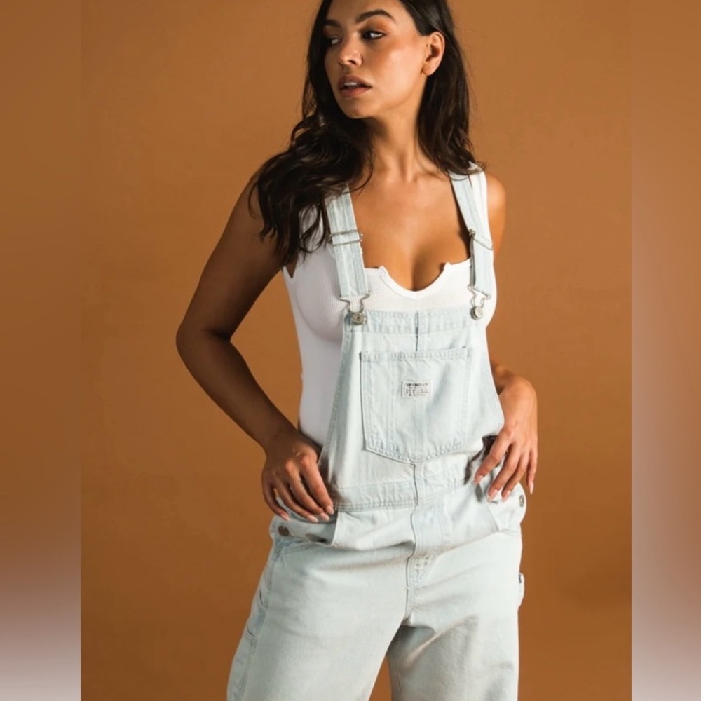 Levi's Women's Light Blue Jean Straightleg Overalls-Large